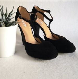 GEOX Respira Black Suede T-Strap Closed Toe Heels